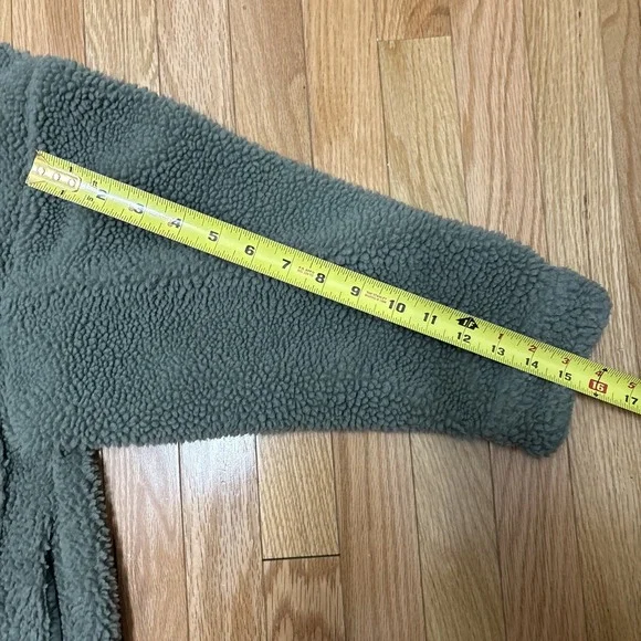 Zara Green Crop Sherpa Faux Fur Fleece Jacket With Corduroy Details Size Medium - Picture 11 of 11